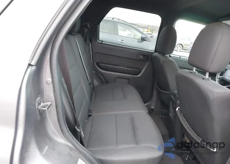 2010 Ford Escape Xlt из США, поврежденный, VIN 1FMCU9D75AKD09333